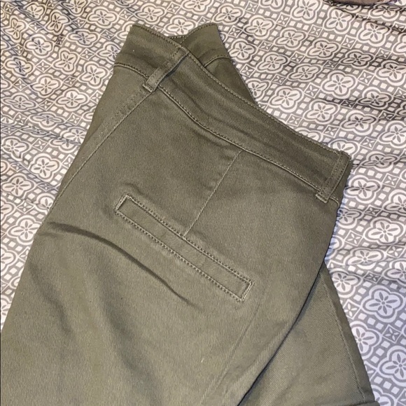 Dynamite Cindy Cargo Pants olive green - Picture 5 of 6